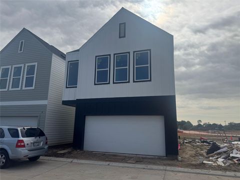 Photo of 4011 Buffalo Moon Drive, Houston, TX 77045 (MLS # 82371384)