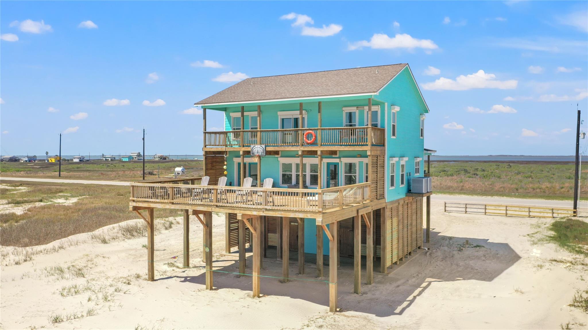 10530 Bluewater Highway