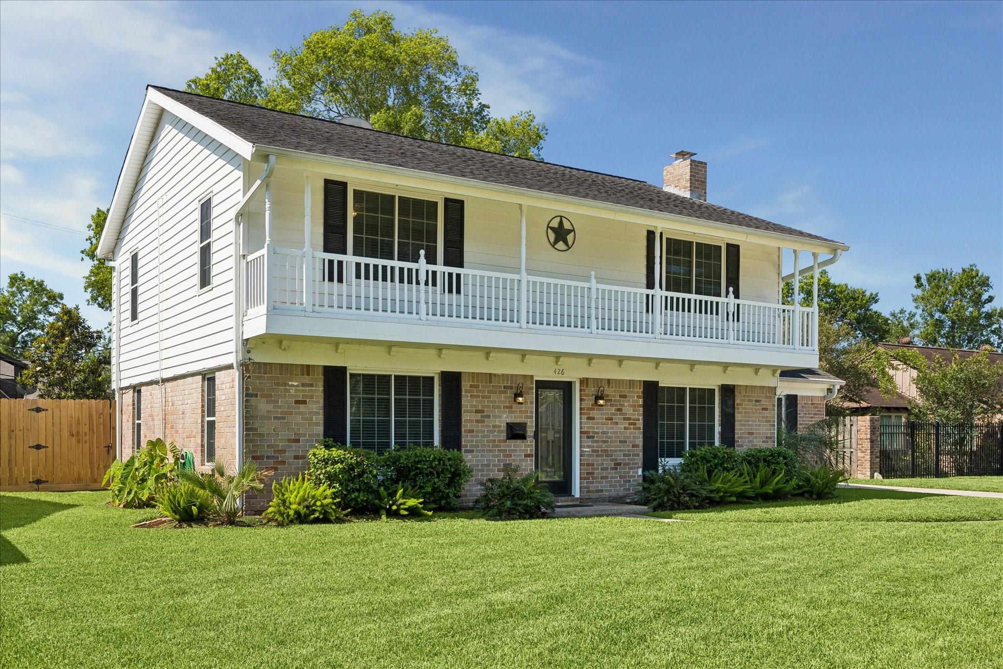 426 Pebblebrook Drive
