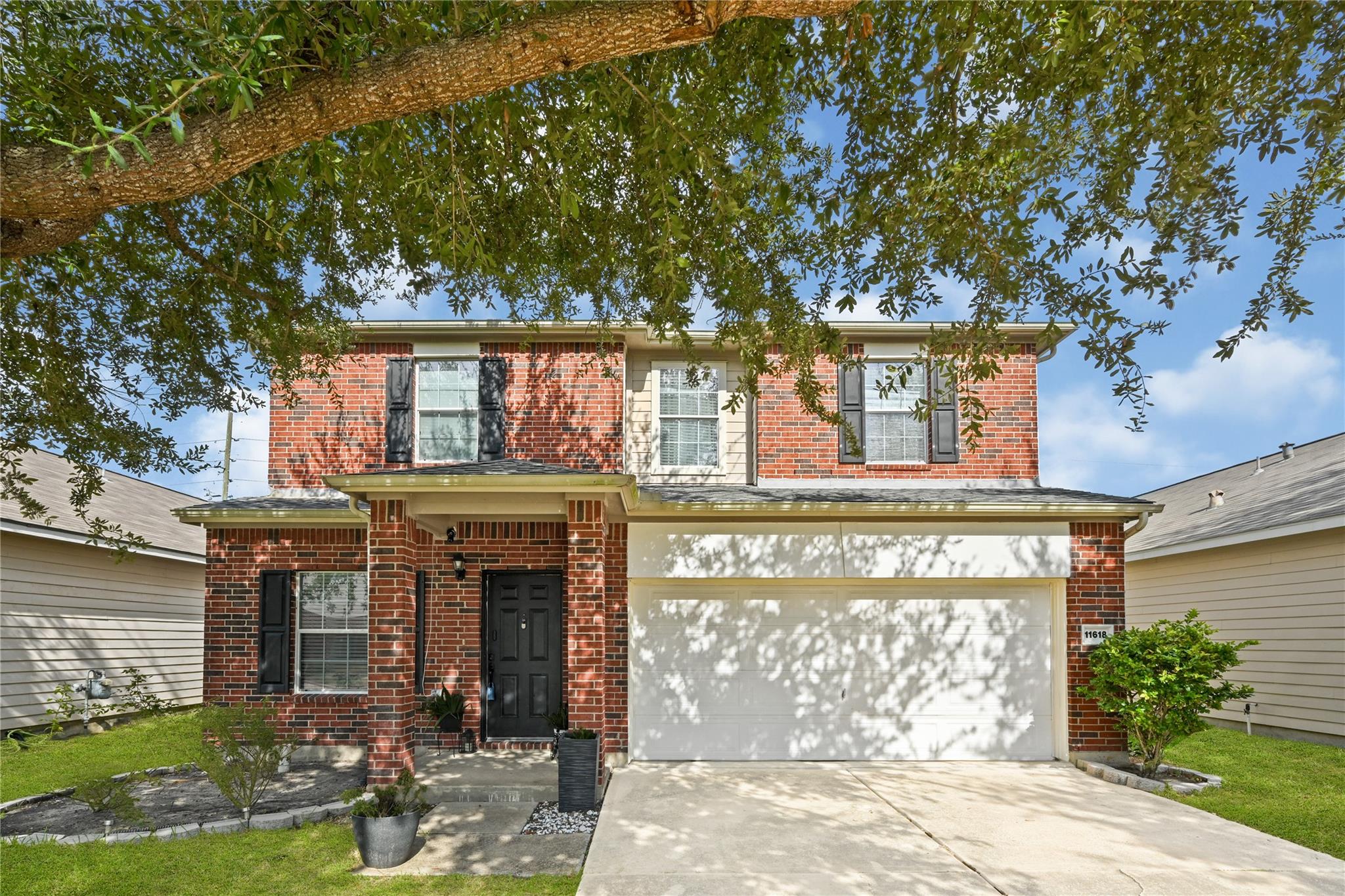 11618 Wingborne Lane