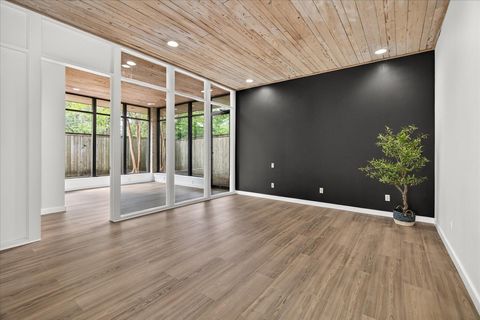Tiny photo for 147 Valley Drive, Liberty, TX 77575 (MLS # 67022398)