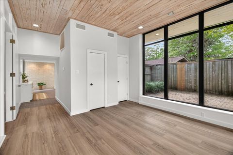 Tiny photo for 147 Valley Drive, Liberty, TX 77575 (MLS # 67022398)