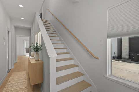 Tiny photo for 825 Martin Street, Houston, TX 77018 (MLS # 43909073)