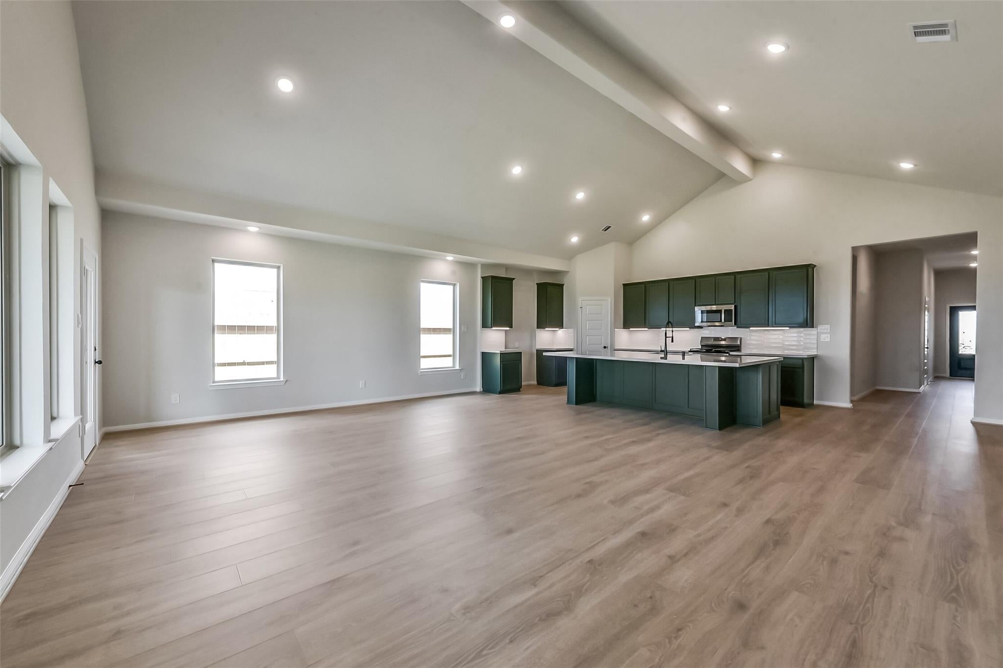 3552 Mount Scenery Lane