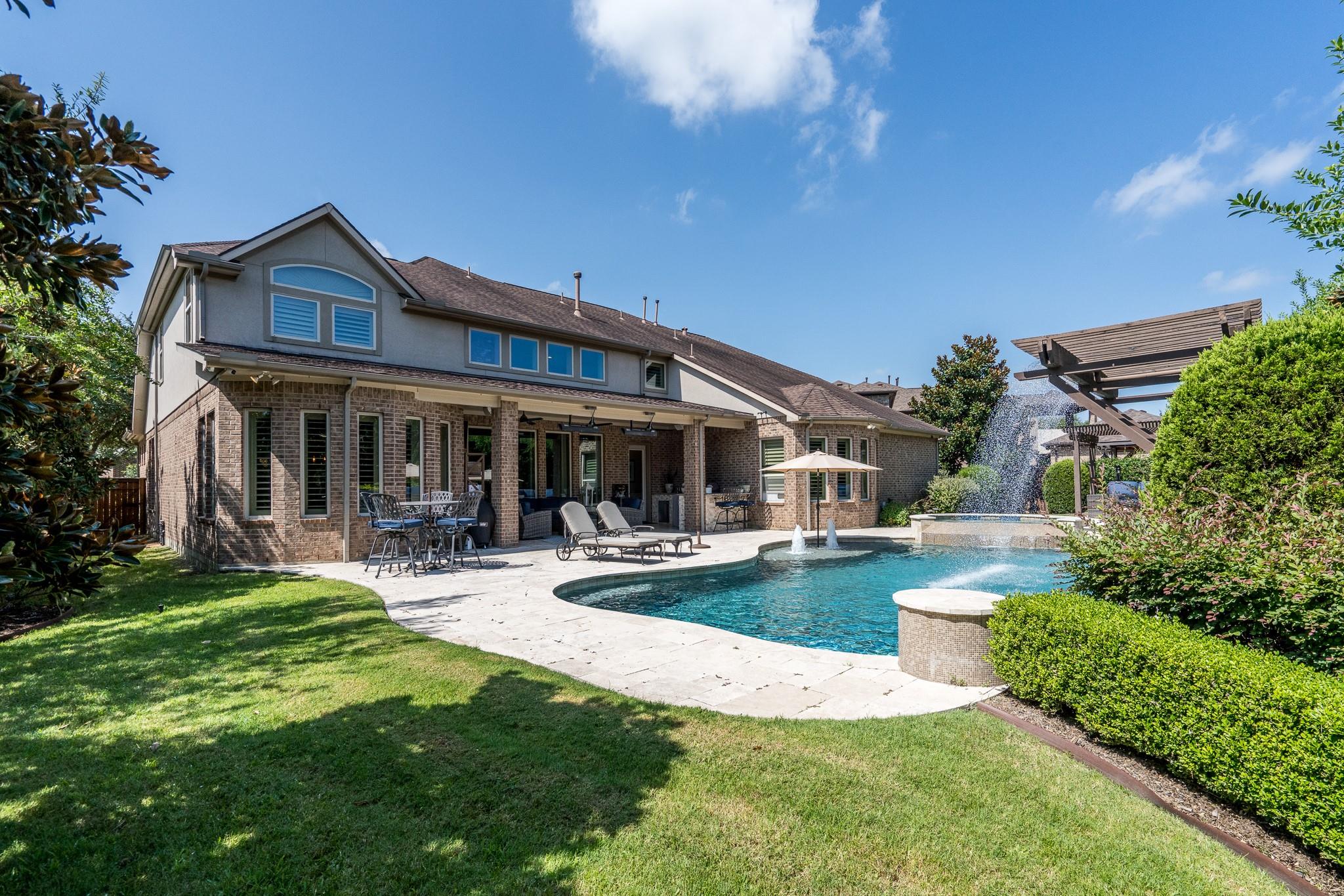 17918 Lake Nocona Court