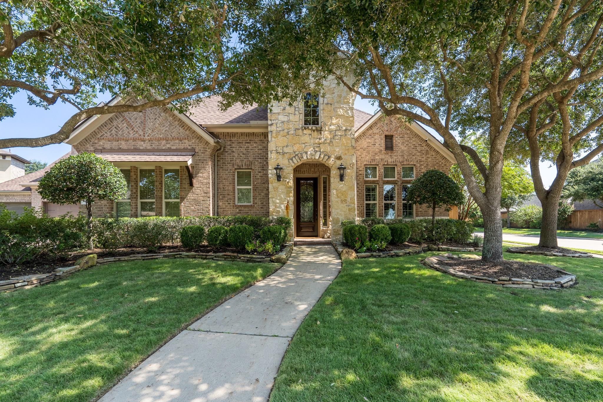 17918 Lake Nocona Court