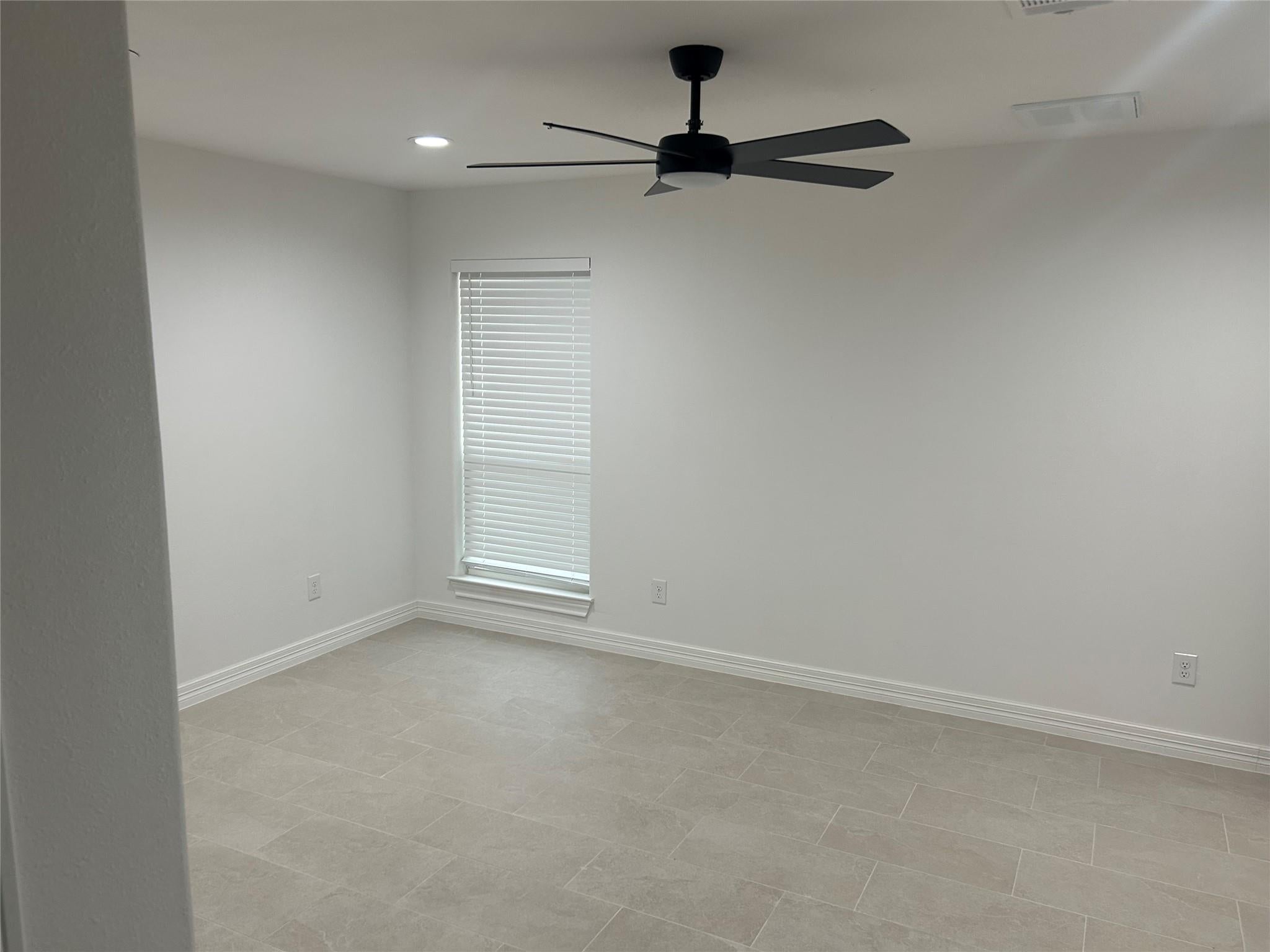 14207 Greenway Drive
