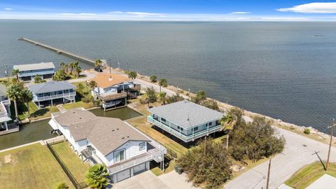 3726 Concho Key Galveston TX 77554