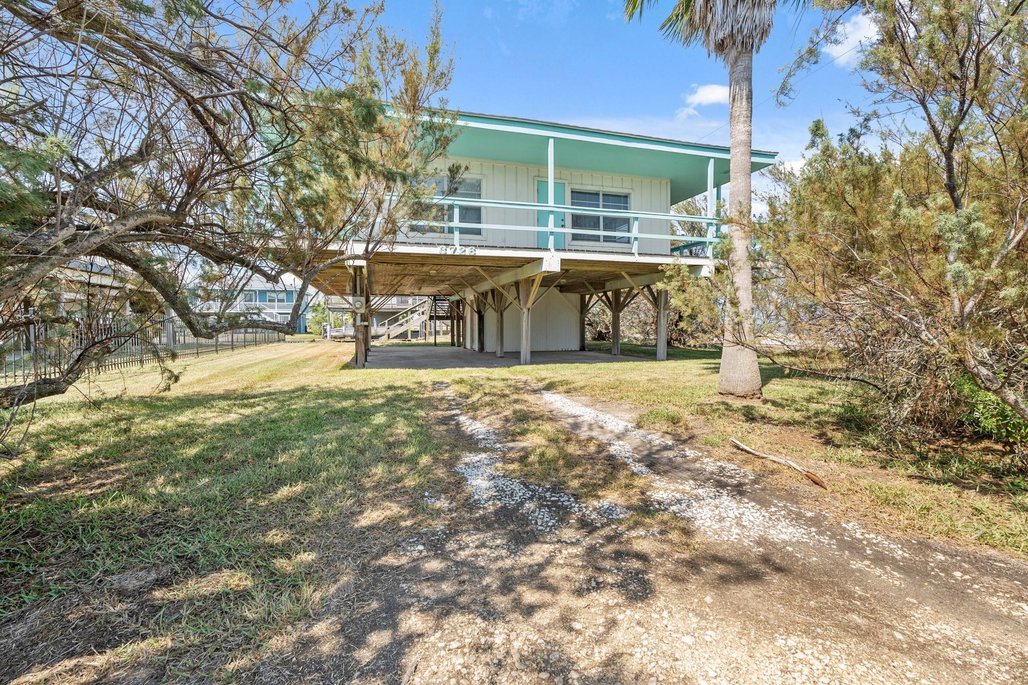 3726 Concho Key