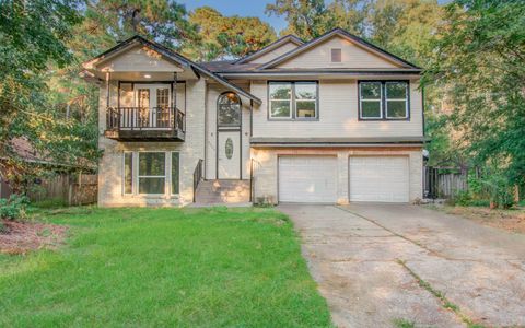Photo of 5006 Village Springs Drive, Houston, TX 77339 (MLS # 34977516)