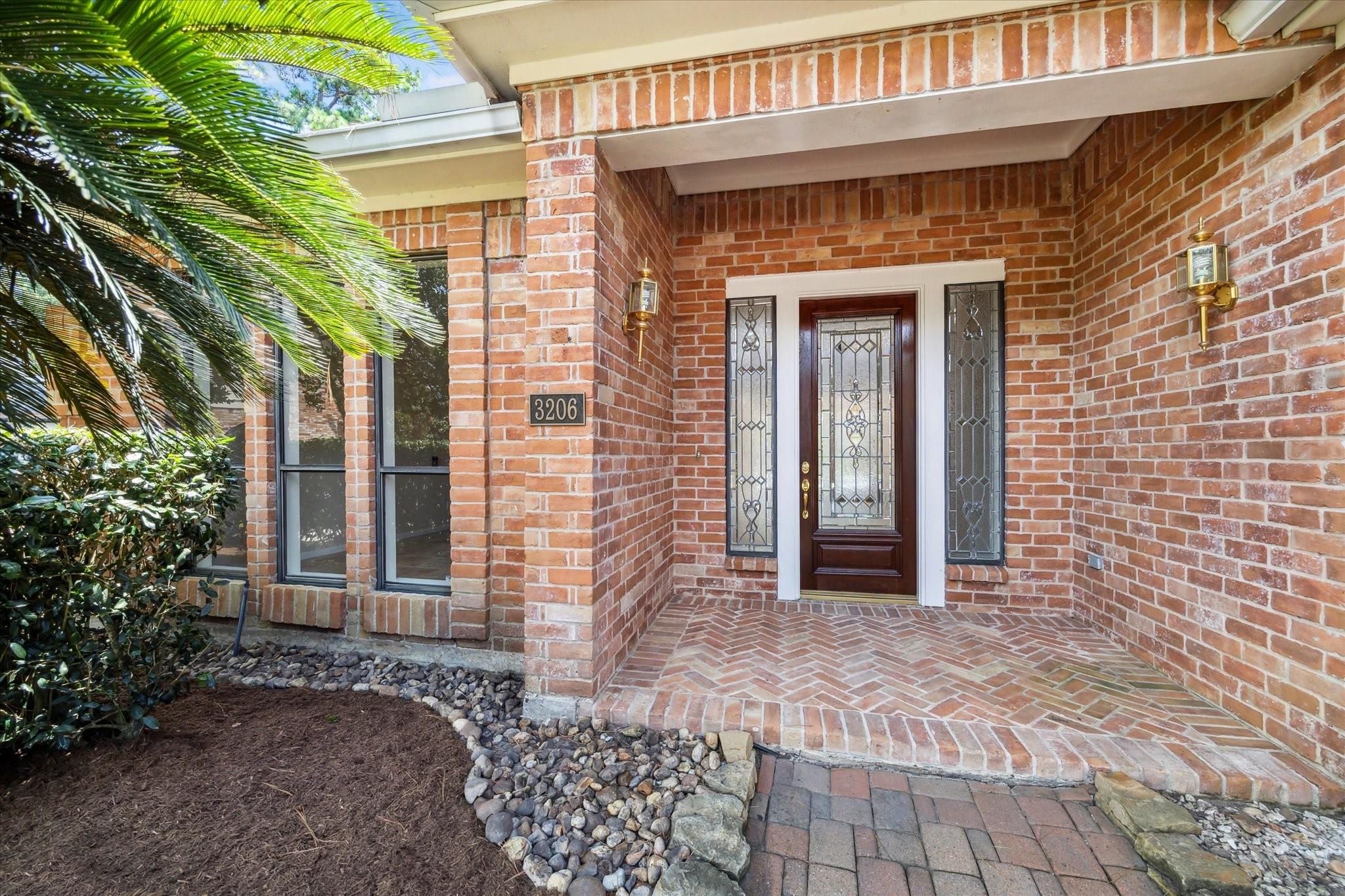 3206 Spring Manor Drive
