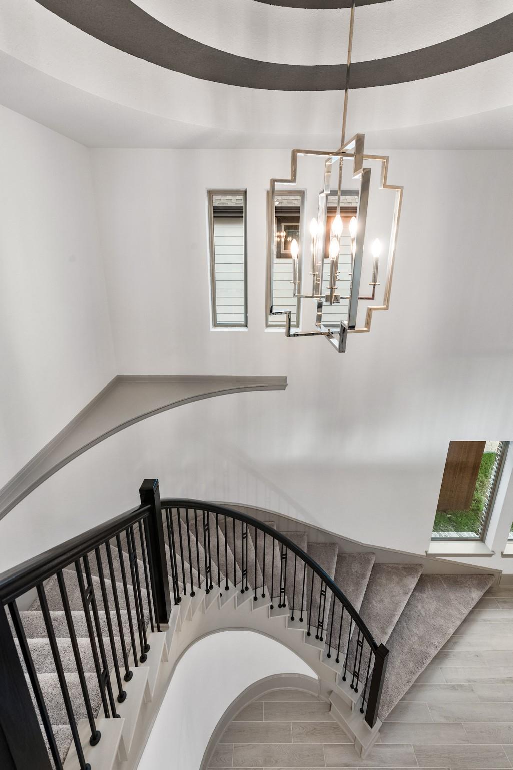 7023 Winterberry Glen Lane