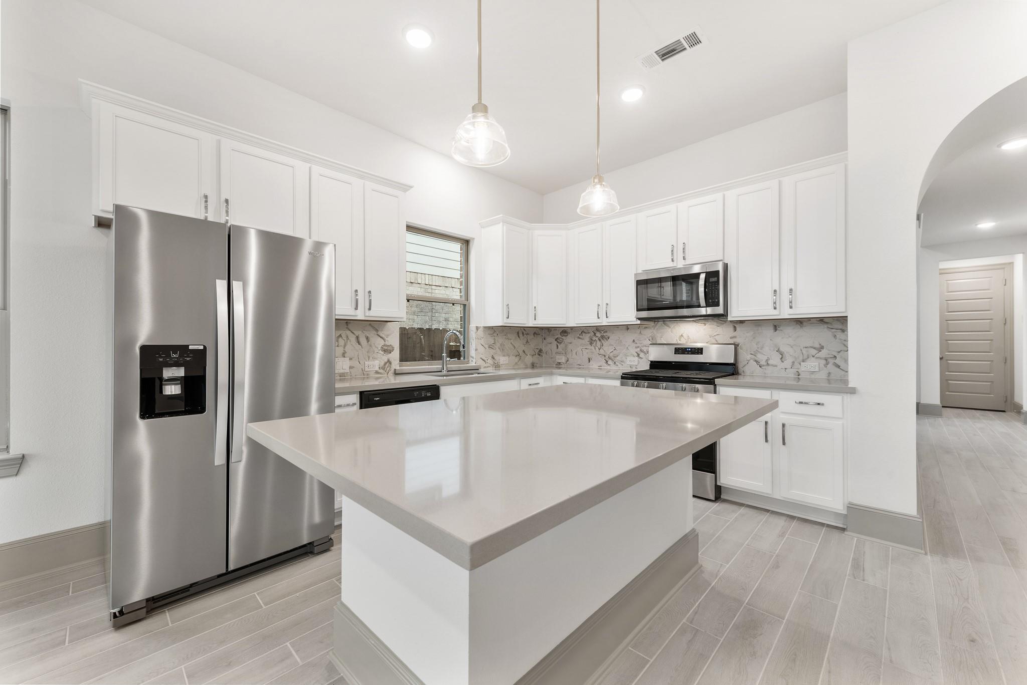 7023 Winterberry Glen Lane