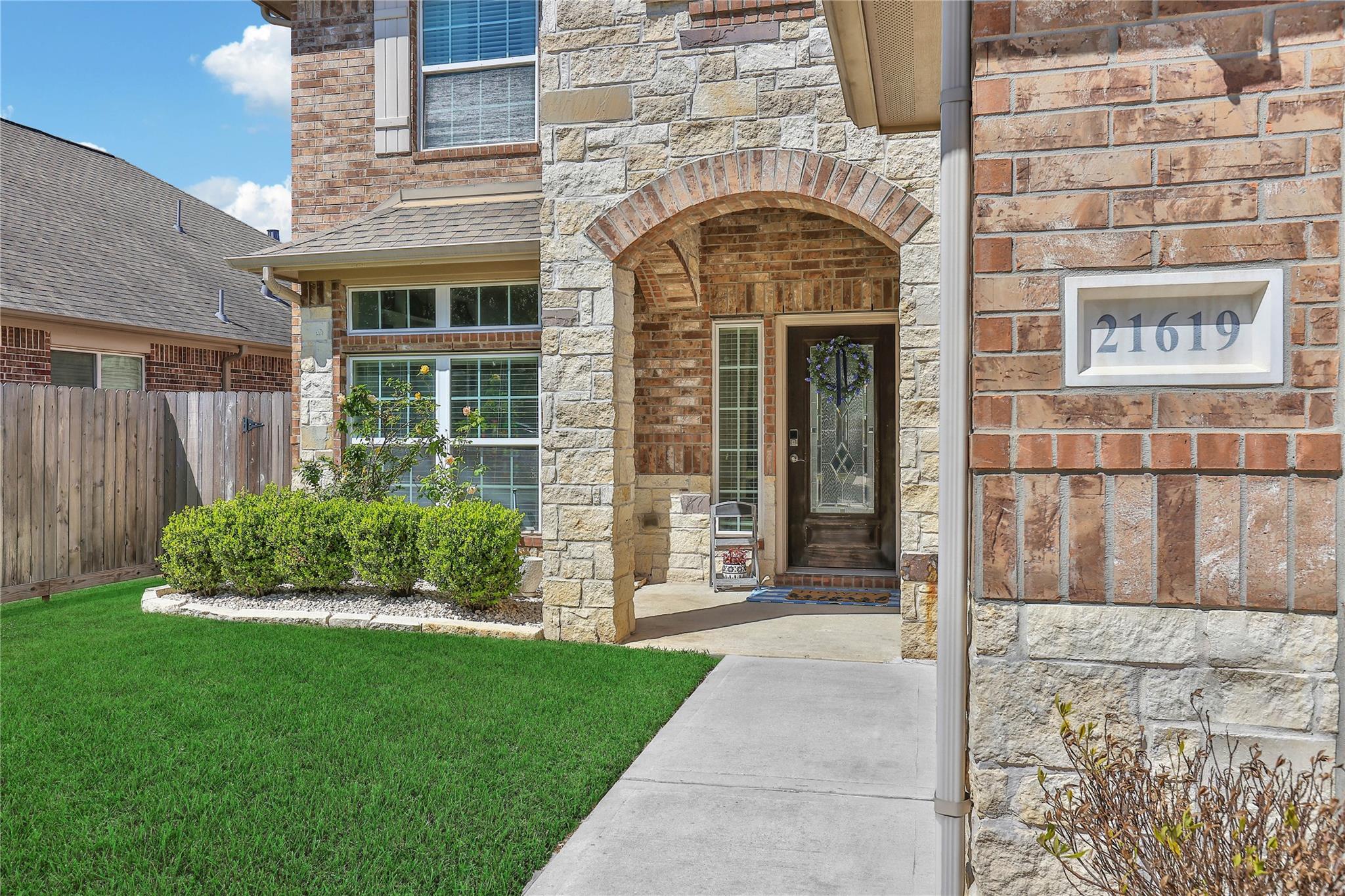 21619 Chinese Fir Lane