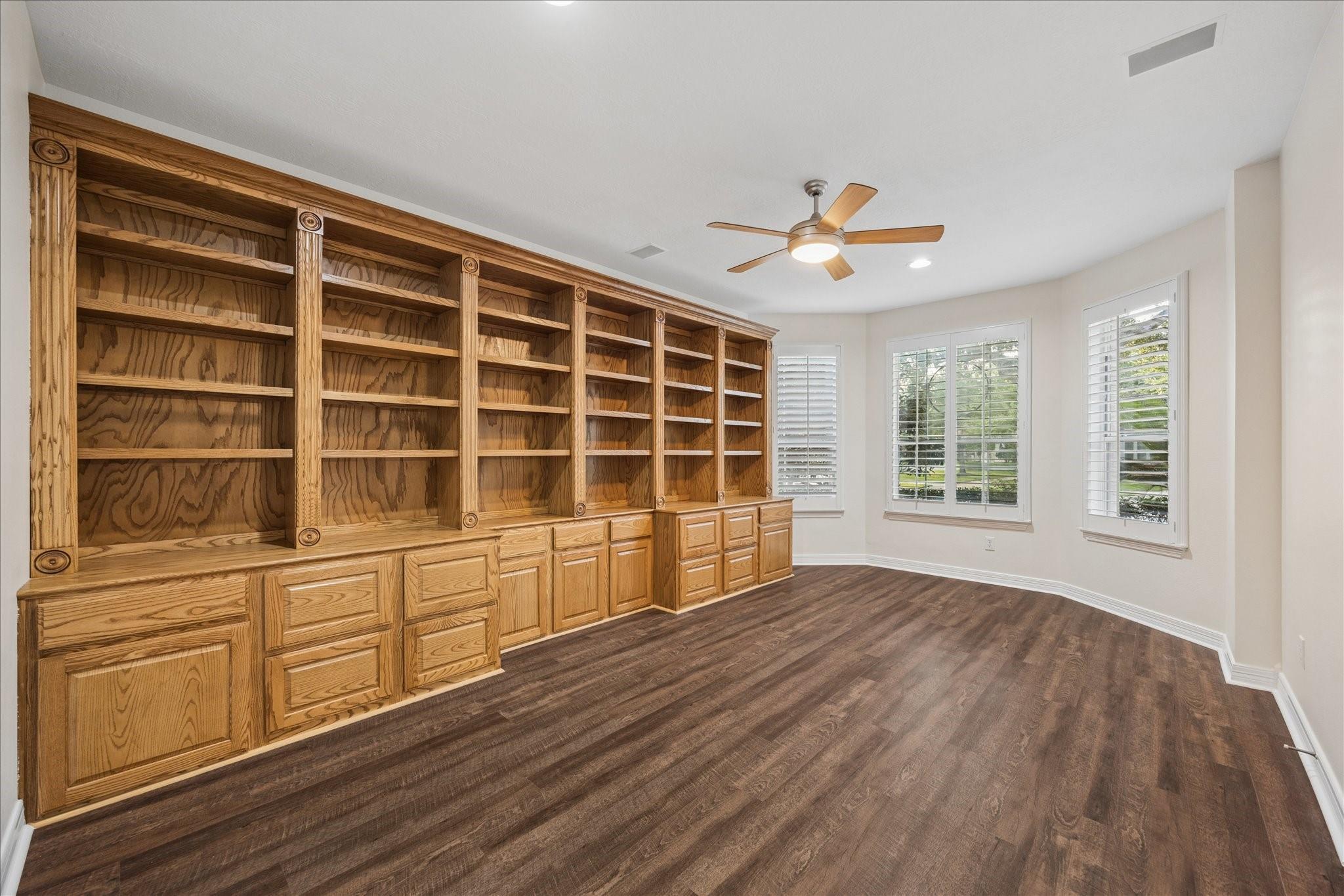 3407 Mystic Port Court