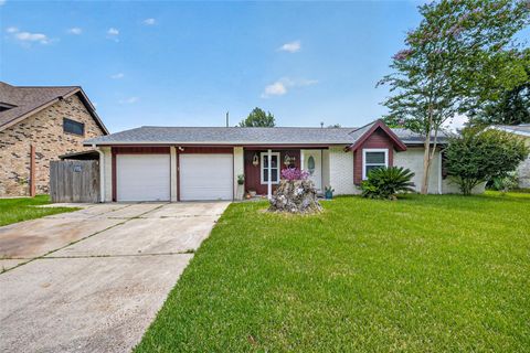 Photo of 9218 Mcdade Street, Houston, TX 77080 (MLS # 57723847)
