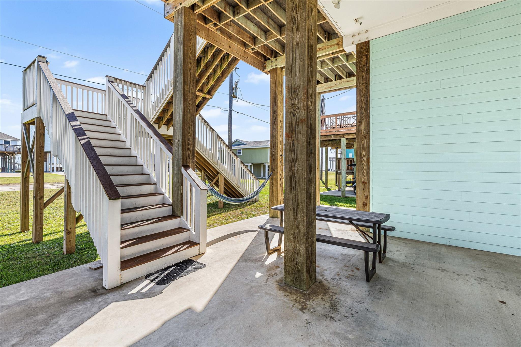 12922 Buccaneer Parkway