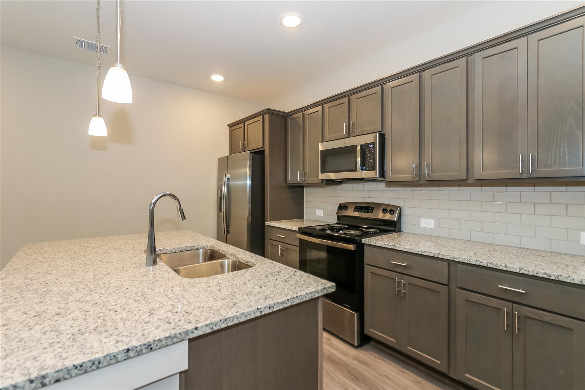 2419 Foster Hill Road