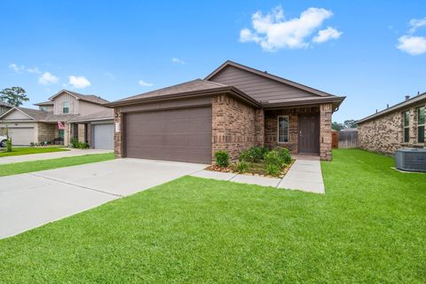 Photo of 14409 Sugar Pines Drive, Conroe, TX 77302 (MLS # 97225439)