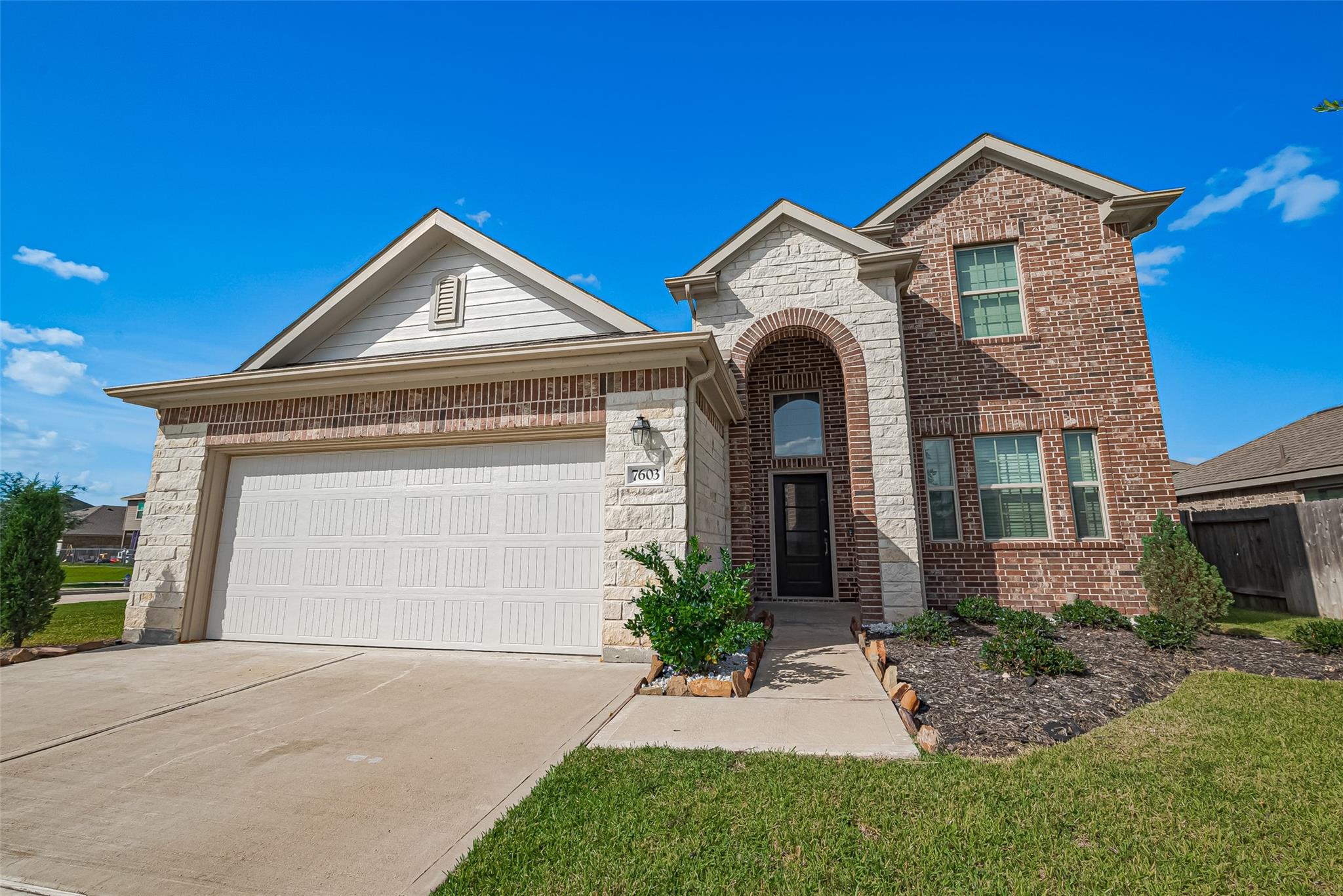 7603 Rainy Valley Lane
