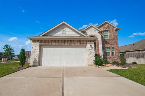 Photo of 7603 Rainy Valley Lane, Richmond, TX 77469 (MLS # 82049770)