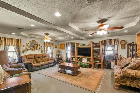 959 Walker Loop Huntsville TX 77340