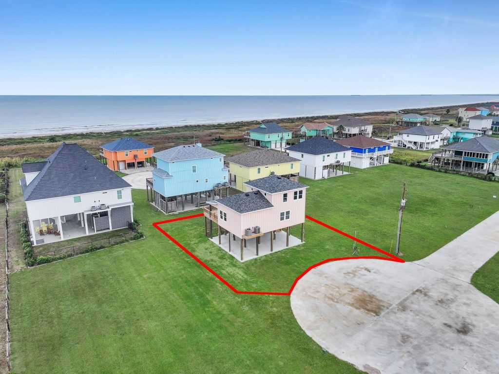 Photo of 186 Ocean View Drive, Crystal Beach, TX 77650 (MLS # 44483766)