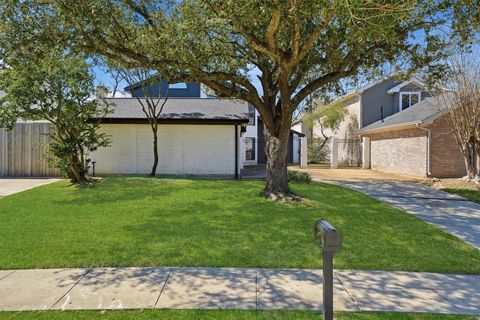 Photo of 1202 Forest Home Drive, Houston, TX 77077 (MLS # 14689532)