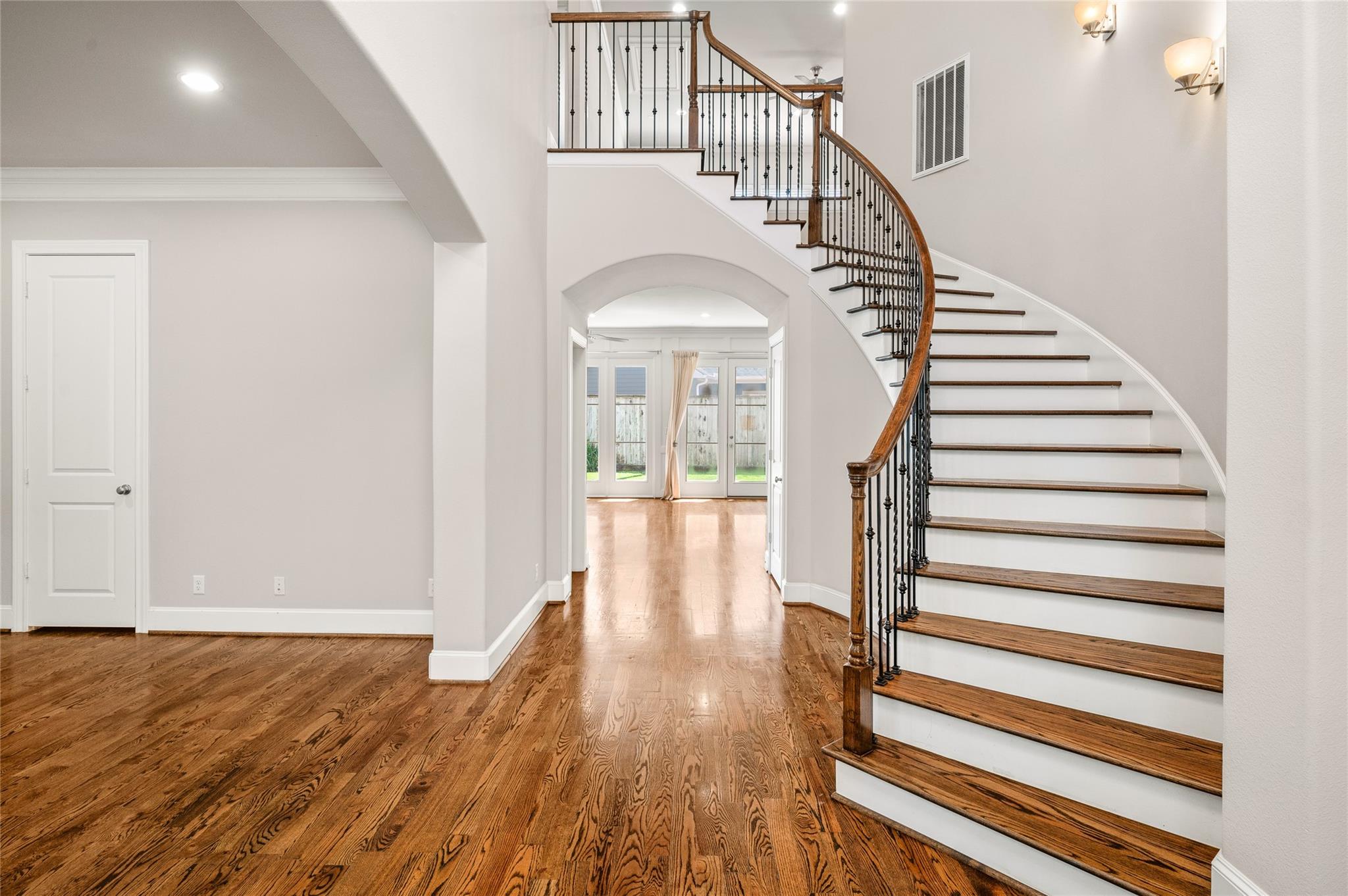 4133 Woodcraft Street