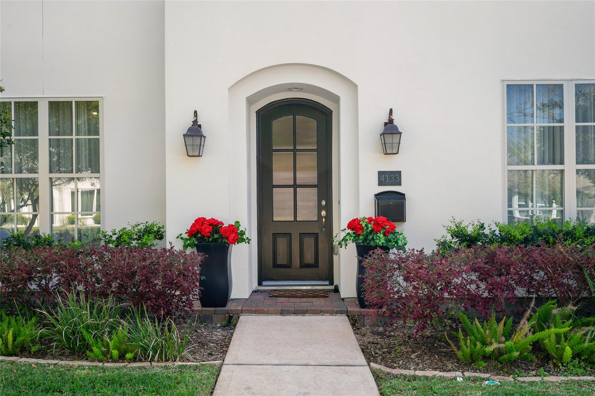 4133 Woodcraft Street