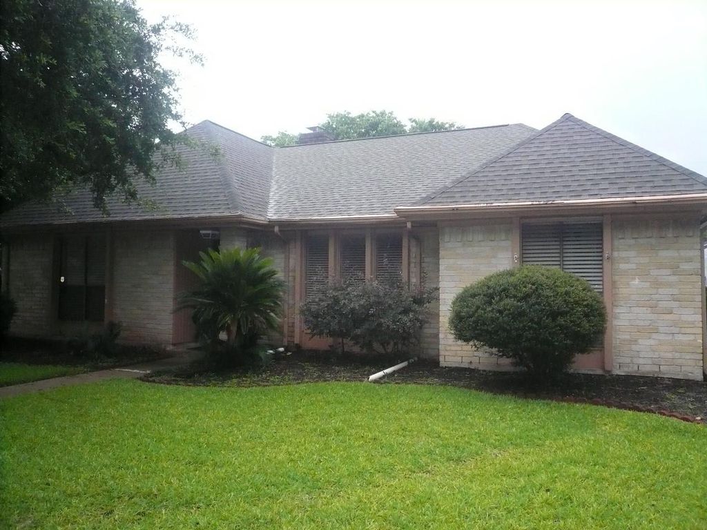 Photo of 2826 Green Fields Drive, Sugar Land, TX 77479 (MLS # 51715648)