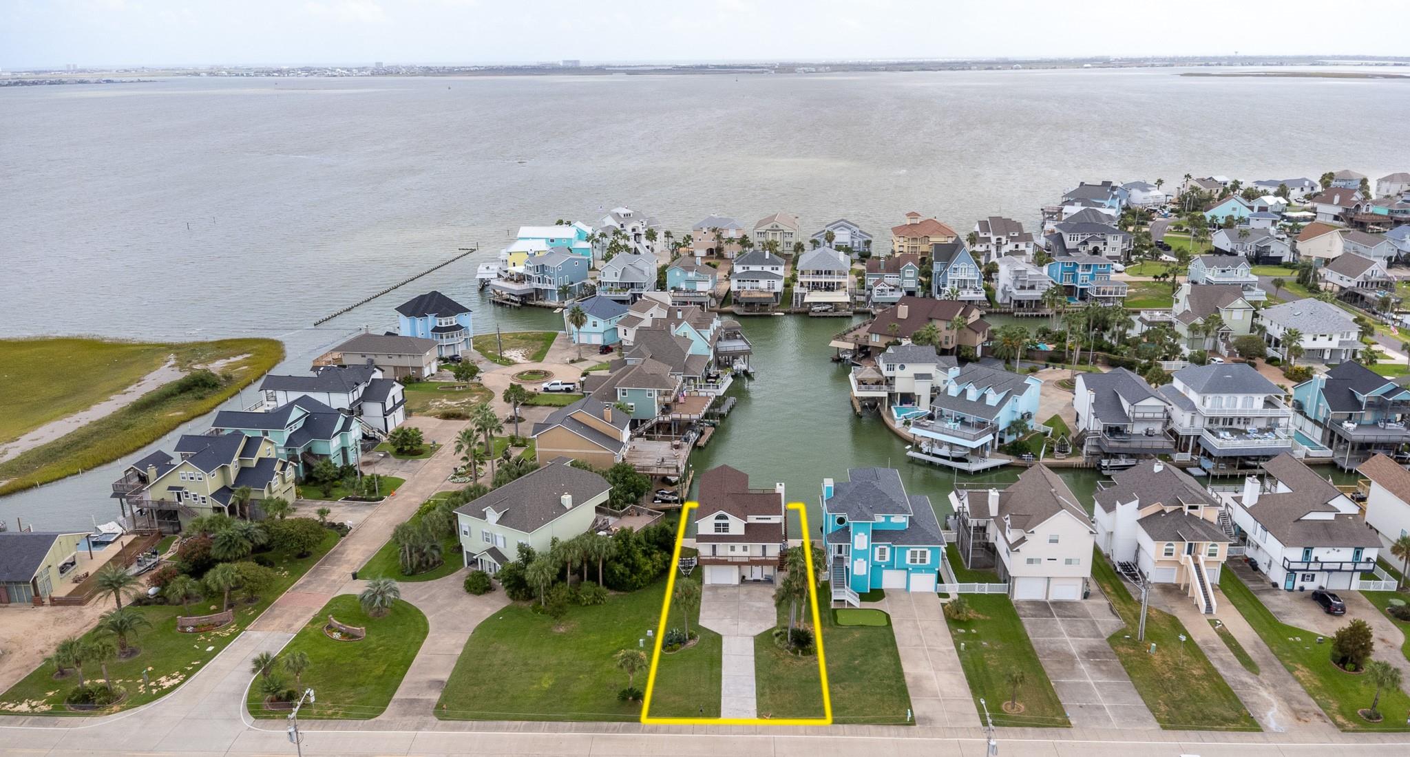 915 Tiki Drive