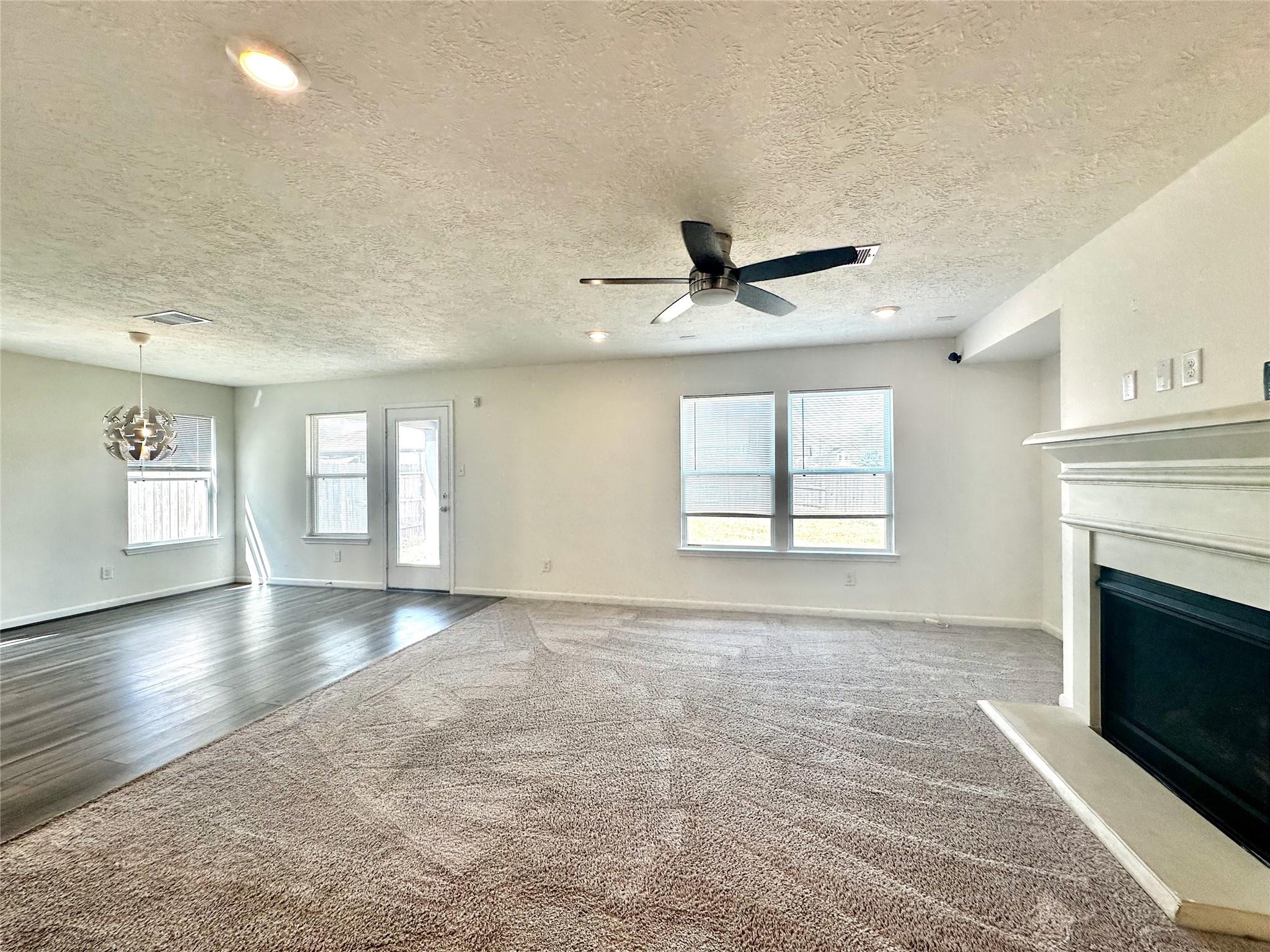 5510 Eagle Sky Boulevard