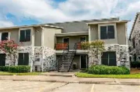 Photo of 420 Garland Drive #1406, Lake Jackson, TX 77566 (MLS # 56331371)