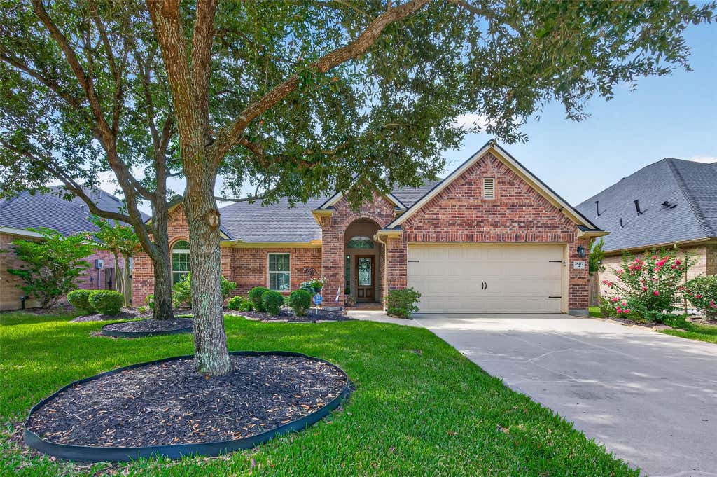 Photo of 28427 Kinglet Pines Drive, Katy, TX 77494 (MLS # 93794793)