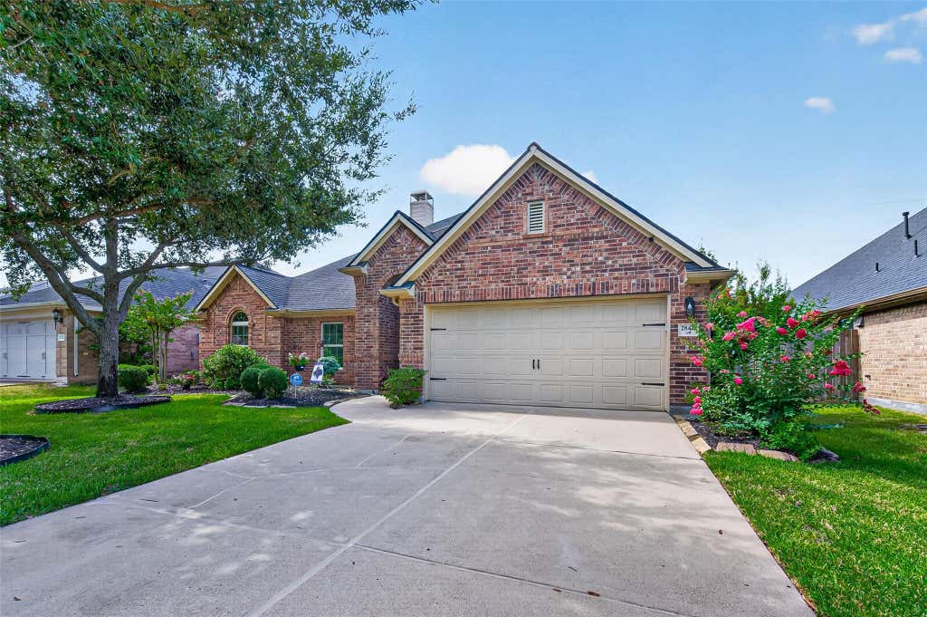 Photo of 28427 Kinglet Pines Drive, Katy, TX 77494 (MLS # 93794793)