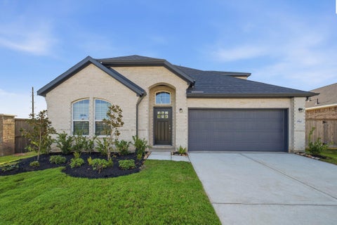 Photo of 7942 Jade Crest Drive, Angleton, TX 77515 (MLS # 69578850)