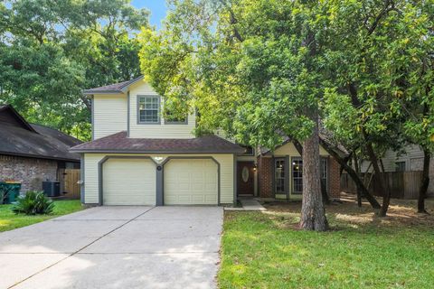 22 S Rain Forest Court The Woodlands TX 77380
