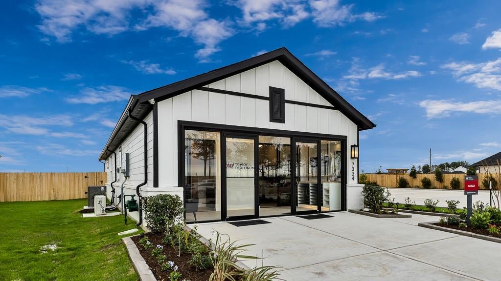 7334 Grand Mason Drive