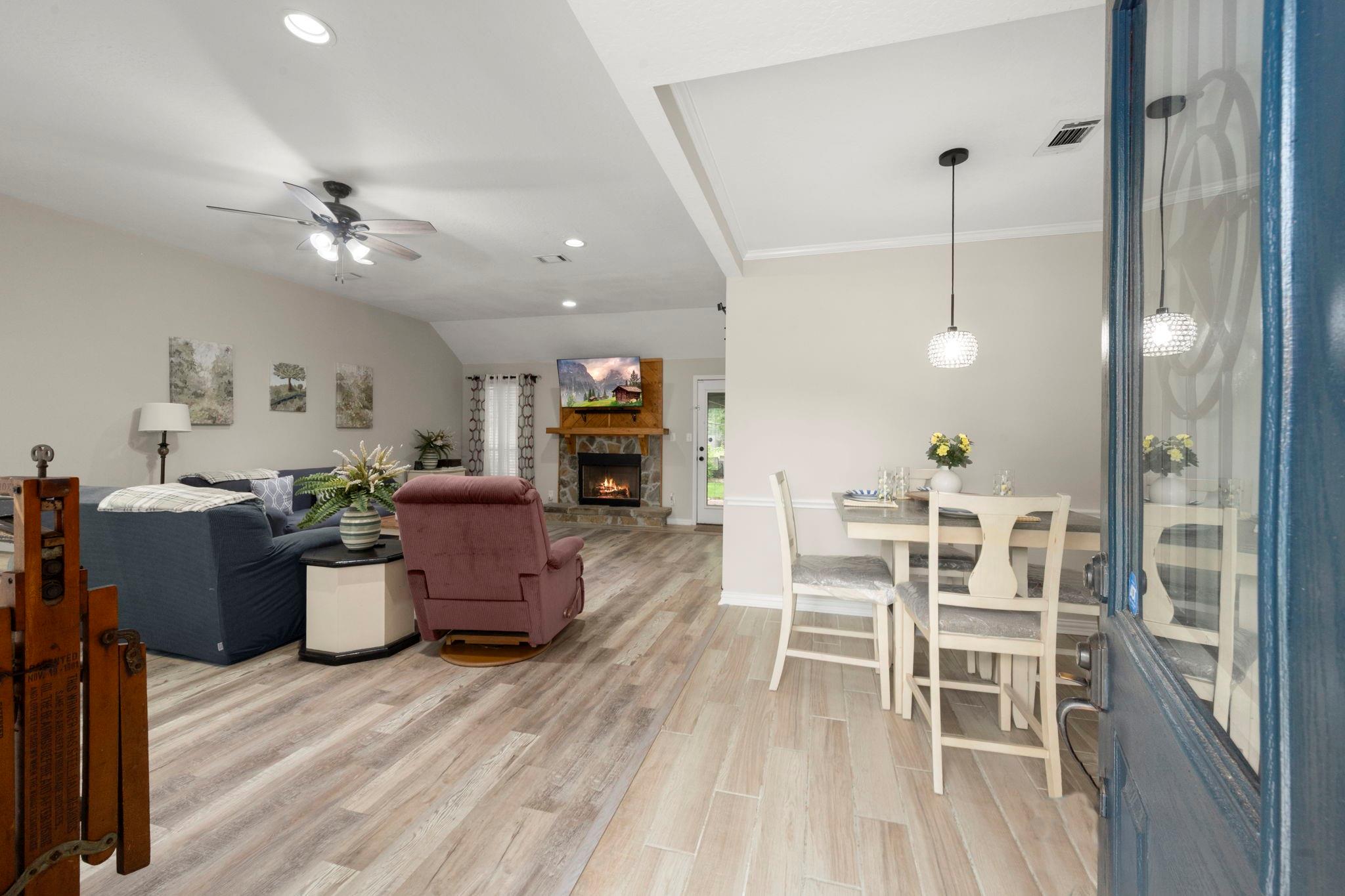 10807 Amar Drive