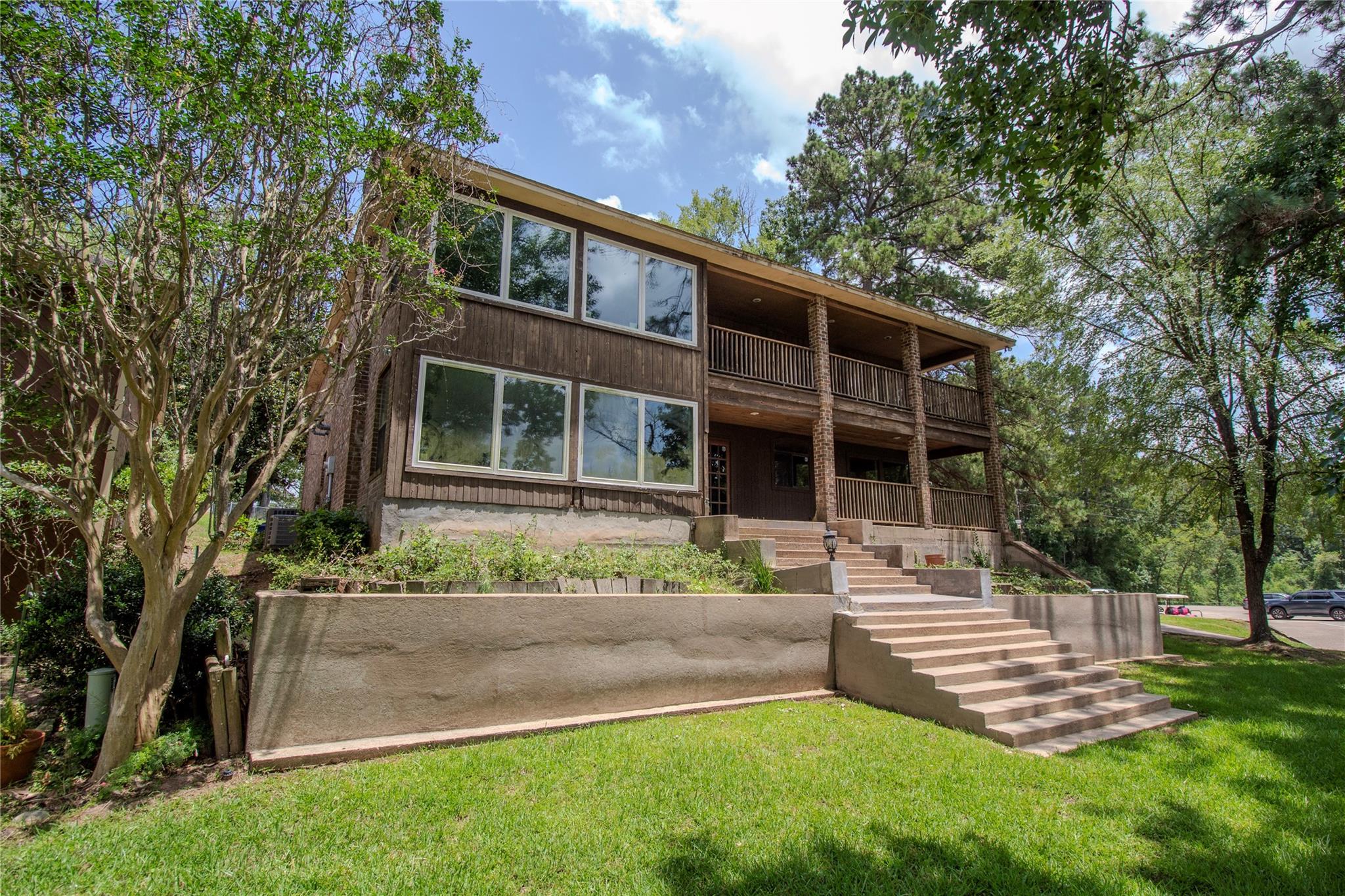 1630 Green Briar Drive