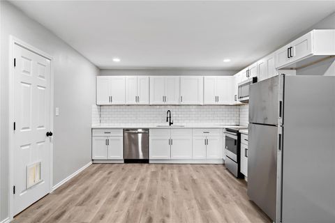 Photo of 9711 Linkmeadow Lane #17, Houston, TX 77025 (MLS # 58009857) Photo of 9711 Linkmeadow Lane #17, Houston, TX 77025 (MLS # 58009857)