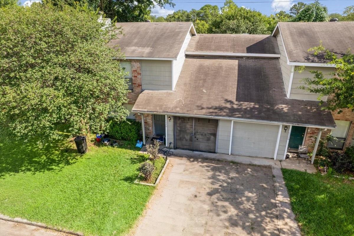 10028 Spring Place Drive