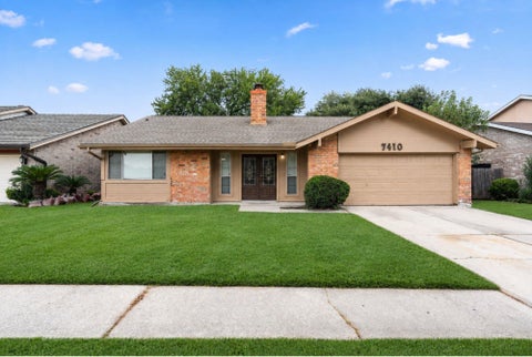 Photo of 7410 Seton Lake Drive, Houston, TX 77086 (MLS # 80238227)