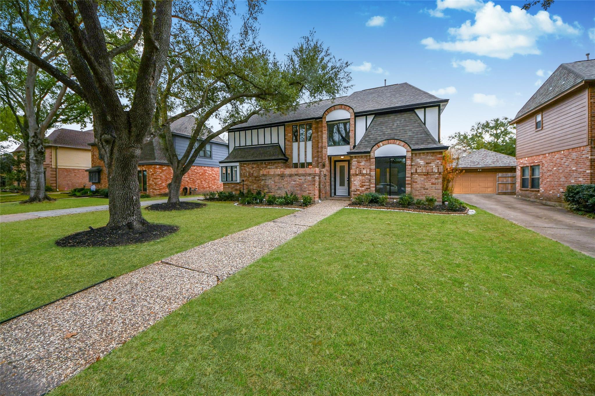 1407 Sherfield Ridge Drive