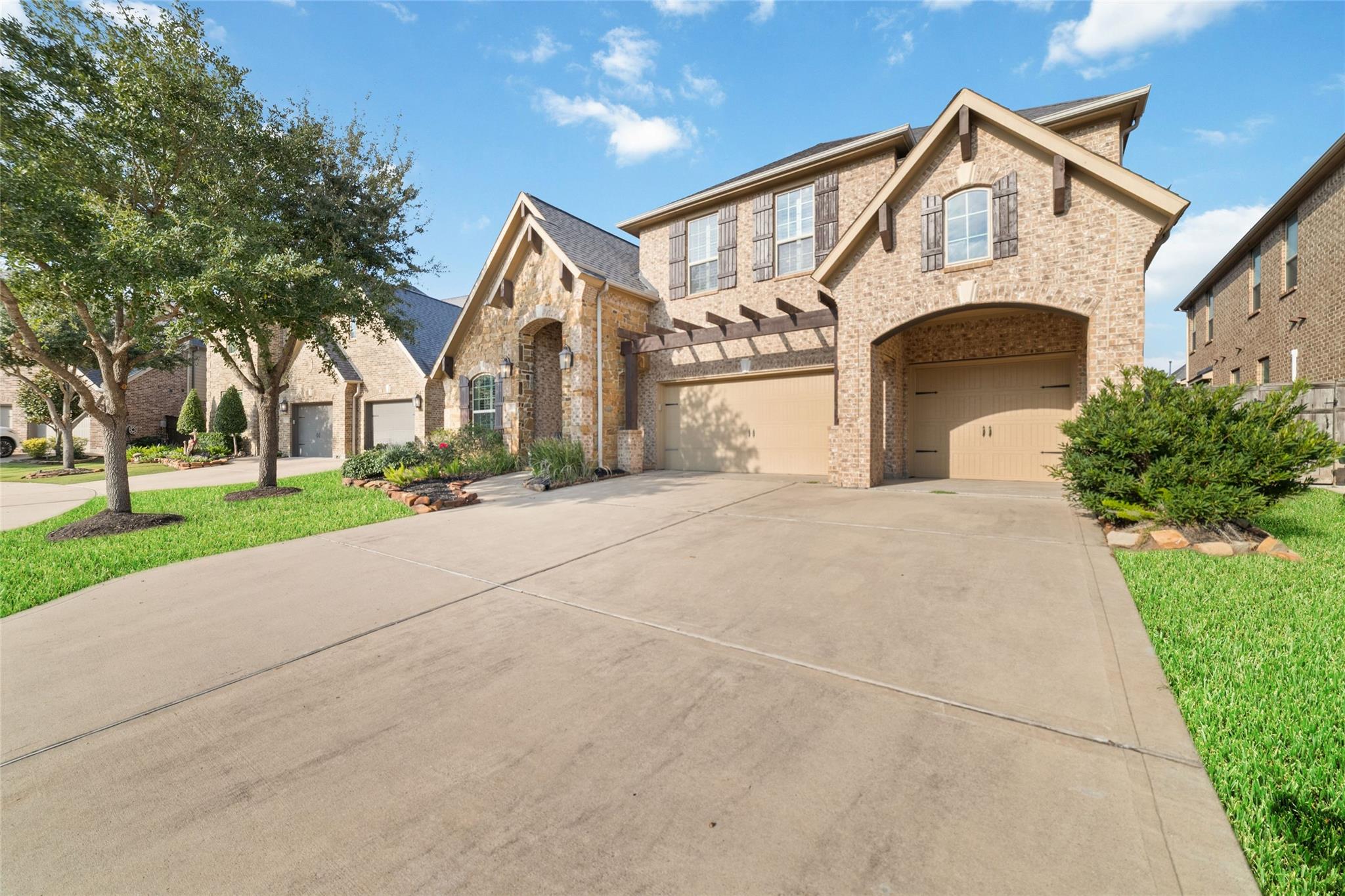 27506 Windcrest Key Lane