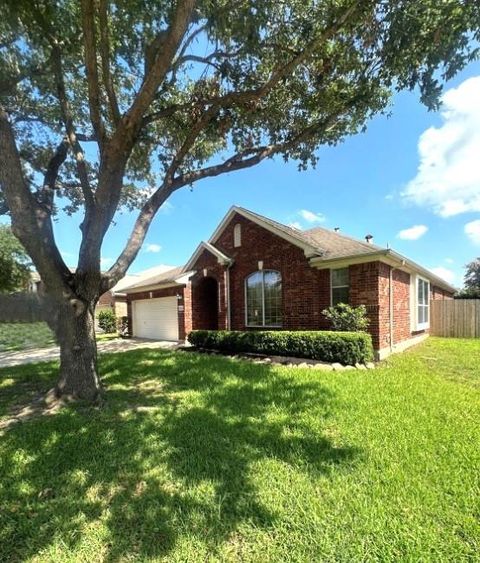 Photo of 13606 Short Brook Lane Ln, Houston, TX 77041 (MLS # 46555906)