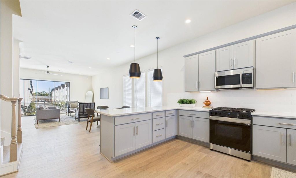 Photo of 2306 Kolbe Cold Springs Lane, Houston, TX 77055 (MLS # 24716015)