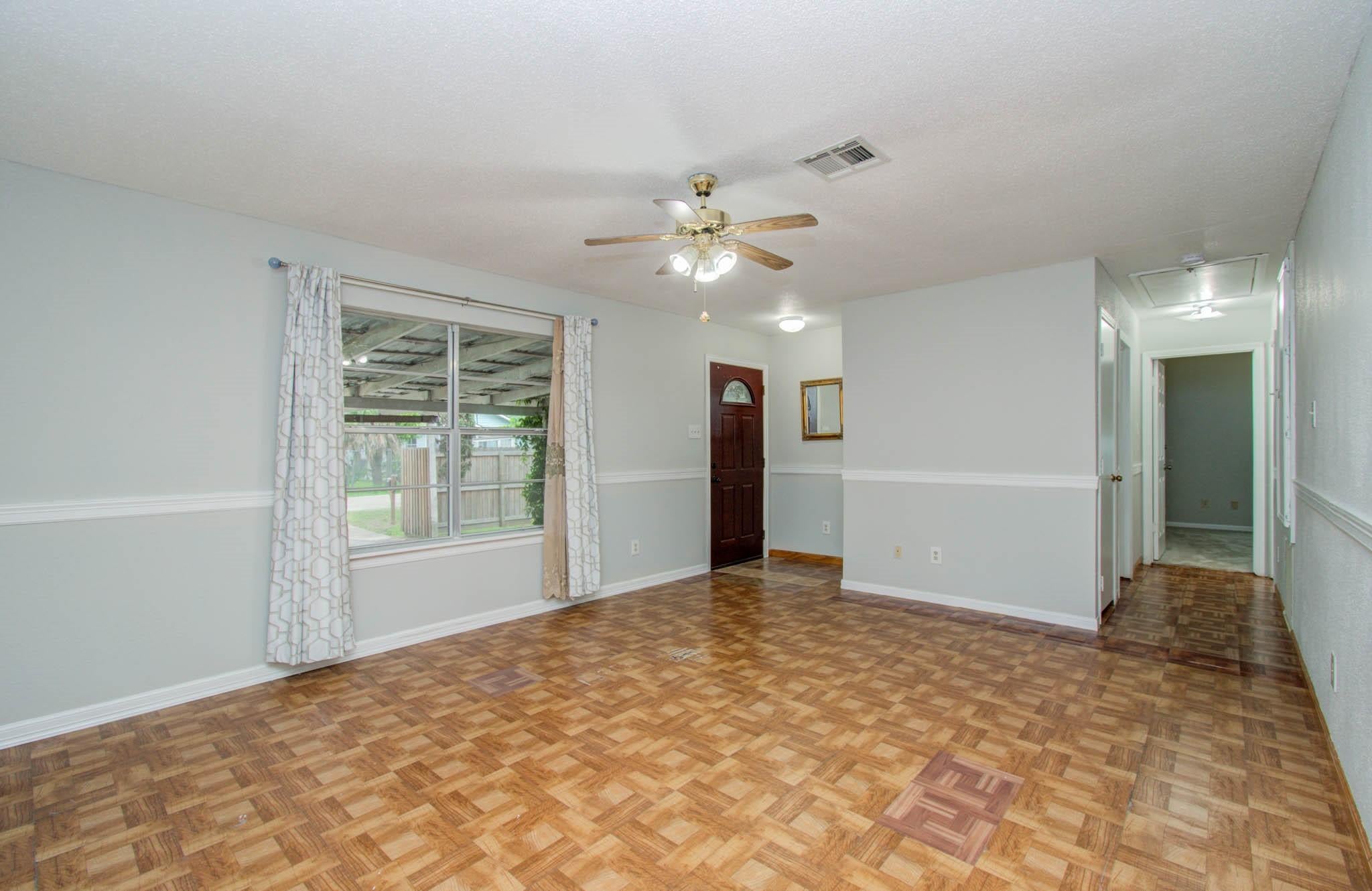 10131 Tangiers Rd