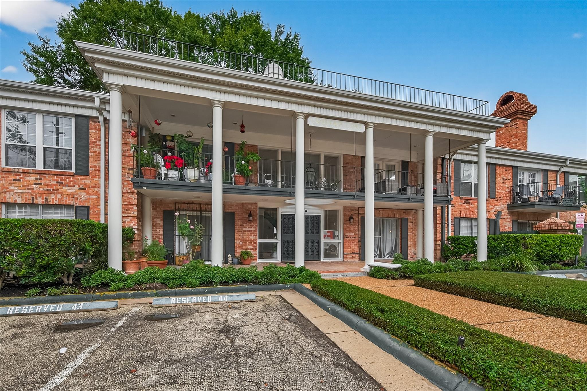 3400 Timmons Lane 31